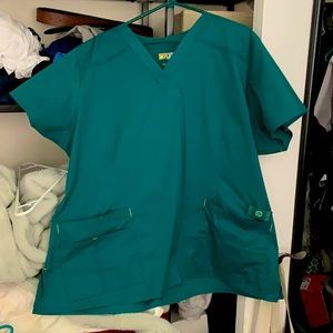 Wonderflex 2X Kelly green scrubs-worn once-washed